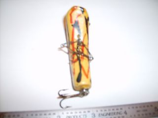 Hand Carved and Painted VINTAGE flat fish lure 6