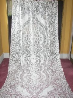 vintage quaker lace tablecloth in Tablecloths