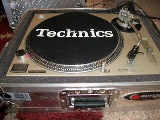 Technics 1200MK2 Turntable + Shure Needle + Odyssey Case
