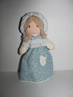   KNICKERBOCKER Holly Hobbie 9 Rag Doll Rare Flower Dress Gingham Trim