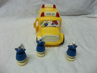   School Bus 1982 Peyo Yellow Illfelder Toy Co. Three Smurfs included