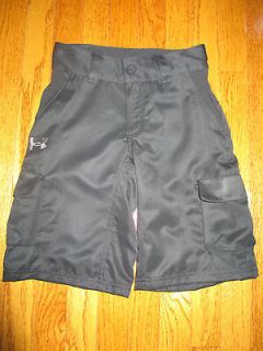 NEW~Under Armour Boys/Youth Size S Black Cargo Golf Heatgear Shorts