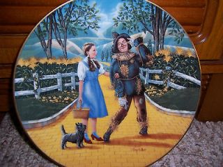 wizard of oz plates in Decorative Collectible Brands