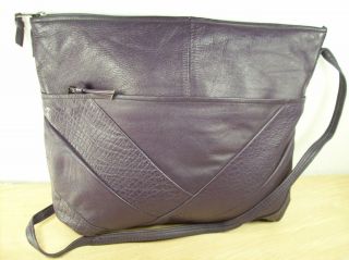 Vintage made in COLOMBIA Plum Purple Tote Shopping shoulder satchel 