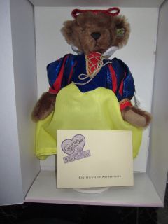 ANNETTE FUNICELLO COLLECTIBLE LIMITED EDITION SNOW WHITE TEDDY BEAR 