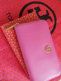 tory burch pink wallet in Clothing, 