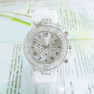 Brand New Silicone Crystal Quartz Ladies Women Jelly Wrist Watch 