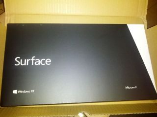NEW Microsoft Surface (RT) 64GB, Wi Fi, 10.6in   Black (with Touch 