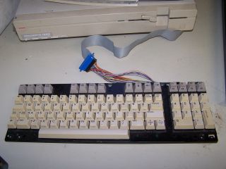 COMMODORE 128 keyboard Adapter cable for use on a 128Dcr