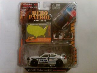 Jada 164 Scale Hero Patrol Wave 3   2010 Dodge Charger New York NYPD 
