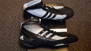 wrestling shoes size 3 in Sporting Goods