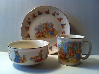 VINTAGE BABY DISH SET Cup BOWL Plate MOUNT CLEMENS POTTERY Bunny 