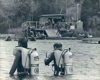 1979 Scuba Divers at Kings Bay Crystal River Banana Island Florida 