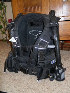 ScubaPro Knighthawk BCD with Air 2   MINT   Scuba Diving