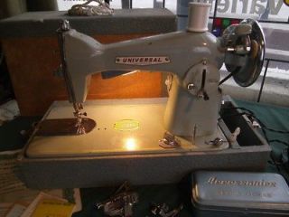   VTG UNIVERSAL DELUXE PRECISION SEWING MACHINE WITH CASE & ACCESSORIES