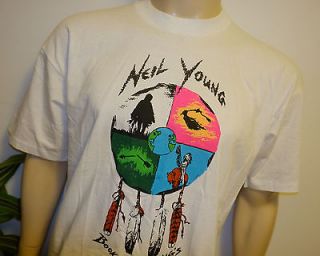 RaRe *1993 NEIL YOUNG* vintage rock concert tour t shirt (L) 80s 90s 