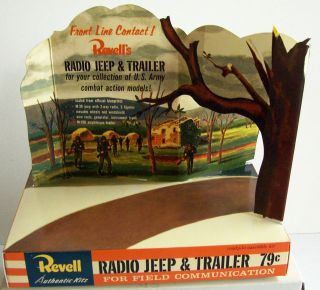 STORE DISPLAY BASE REVELL RADIO JEEP & TRAILER NEW EXCELLENT CONDITION 