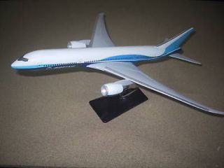 Boeing B787 Dreamliner 18inches Executive Desktop Model   Travel agent 