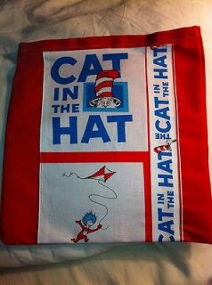 Remnant Fabric Dr Seuss Cat in the Hat Cat Looking Window Qlt Sq 6 X 