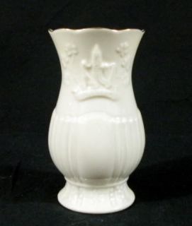 Belleek China Collectors Society Trademark Bud Vase