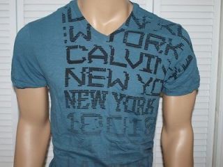 CALVIN KLEIN Digital Ombre Logo V neck T Shirt Blue NWOT