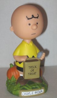 Charlie Brown Good Grief, A Rock Great Pumpkin Bobblehead MIB