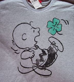SNOOPYS pal Charlie Brown Peanuts Gang Grey TShirt 4 Leaf Clover 