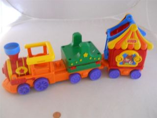 Fisher Price Little People Motorized BIG TOP TRAIN Circus Carnival