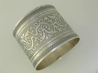 Early French Sterling Silver NAPKIN RING w/ ornate patterns
