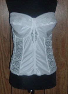 Dominique sexy bombshell white corset bustier size 40DD with 