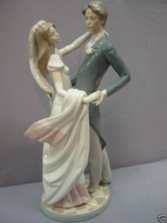 LOVE YOU TRULY WEDDING FIGURINE BY LLADRO #1528