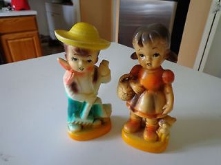 DAVAR Japan Pair of figurines Excellent condition Boy w/ goose; girl 