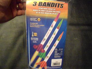 Estes Flying Model Rocket 3 Bandits 3 Rockets in one kit