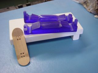   fingerboard skateboard Gator mold GM1720H tech finger board deck toy