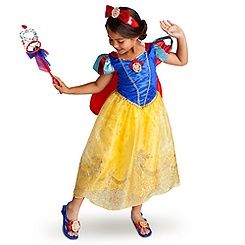 Snow White and the Seven Dwarfs  Disney Princess  