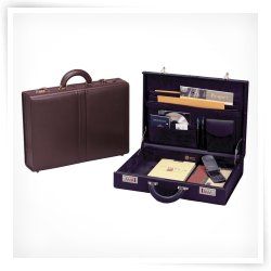 The Consultant 1107 Leather Attache by Winn International