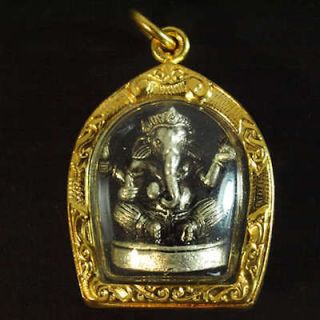 Collectibles  Religion & Spirituality  Hinduism  Amulets & Pendants 