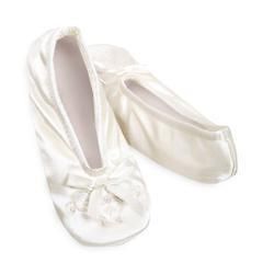 GIRLS Isotoner IVORY Pearl Ballet Style Slippers NEW