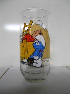 1982 Smurf Collector Glass Hefty Smurf