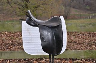 County Connection Dressage Saddle 17.5 inches Wide