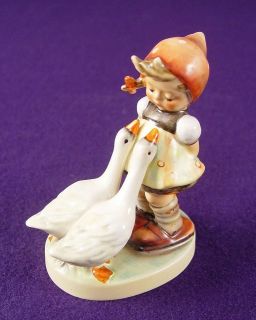 hummel goose girl figurine in Figurines