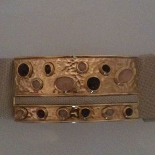Judith Leiber Snakeskin Ivory Belt With Gold And Semiprecious Buckle