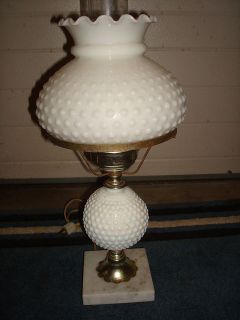 VTG FENTON (?) HOBNAIL MILK GLASS TABLE HURRICANE LAMP