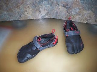 Fila Skele Toes,Five Finger Women Shoes/Sneakers, Black Sz.5 Womens 
