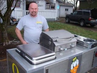 Gas BBQ Grill, Ice Chest, Cooler, Tailgating, Catering, Camping
