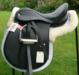 NEW Synthetic leather look saddle with D Flex* flexi tree INCL 