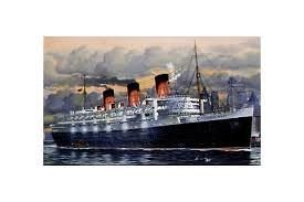 REVELL 1/570 SCALE LUXURY LINER QUEEN MARY PLASTIC MODEL KIT 5203
