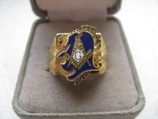 superb mens new antique style masons crest ring time left
