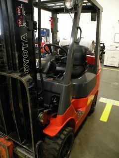 toyota forklift in Forklifts & Other Lifts