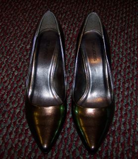 Ladies MAURICES Brand Patent Pumps Heels Shoes Size 8.5 M (8 1/2 M)